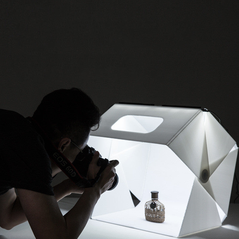 Studio fill light box for photos and videos