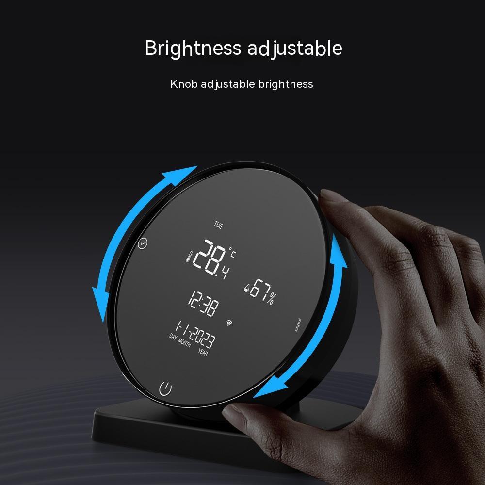 Smart temperature and humidity sensor with remote